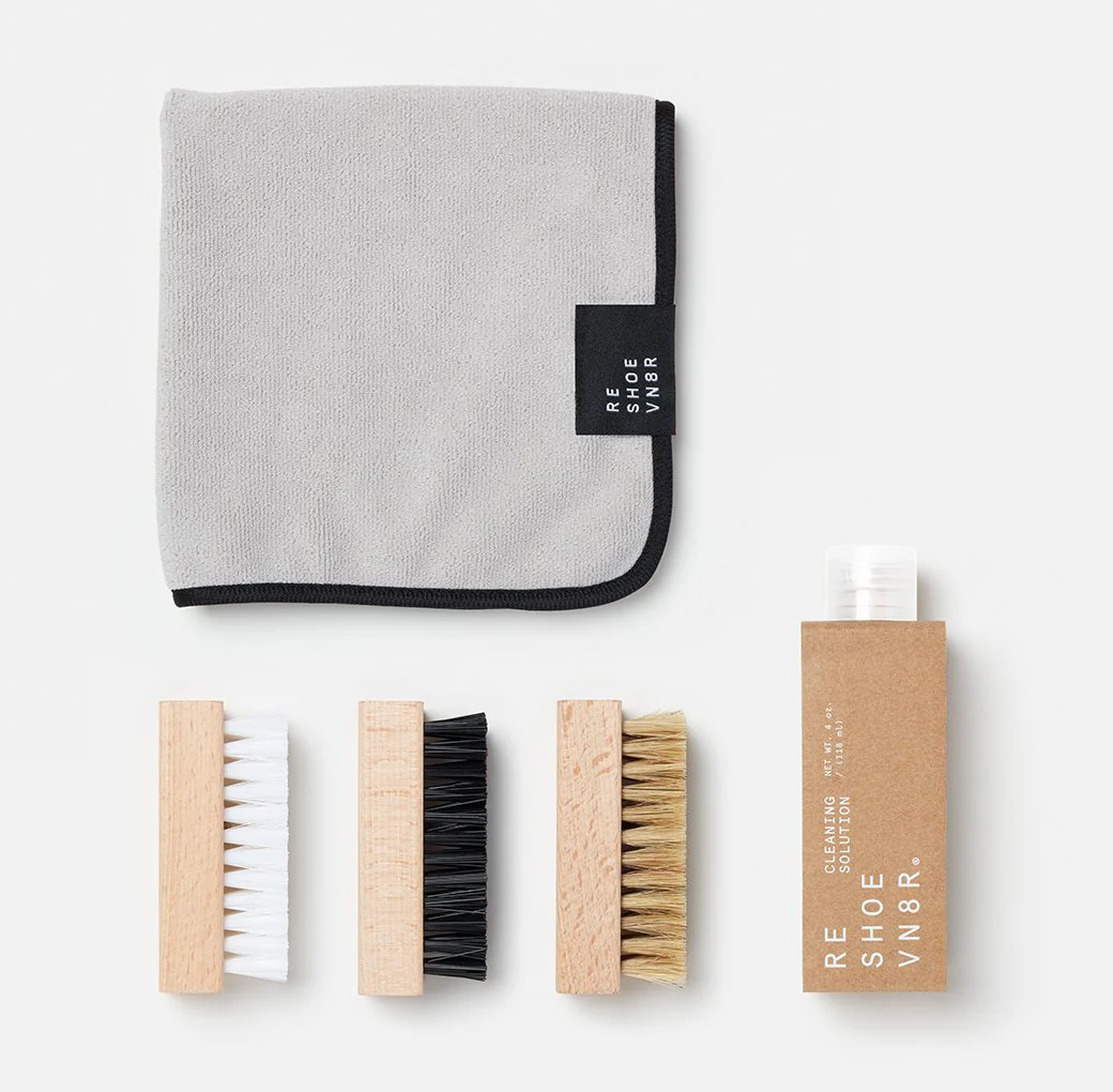 Essential Shoe Cleaning Kit U | Essential Shoe Cleaning Kit - Image 2