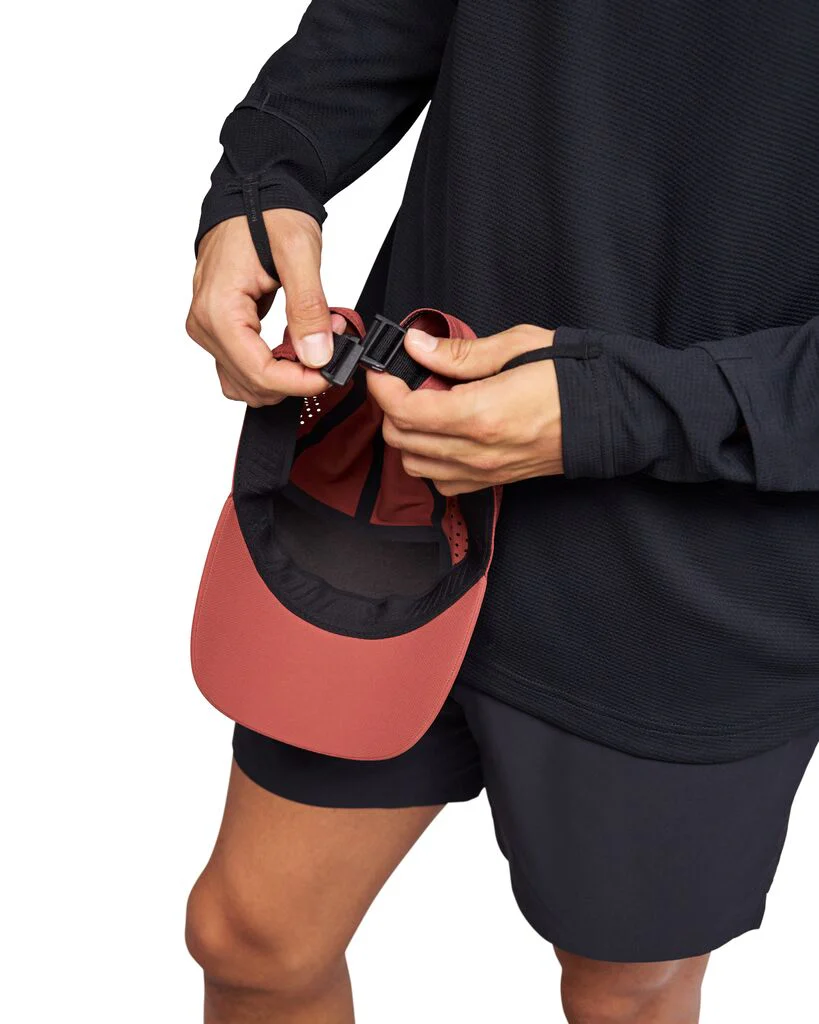 Lightweight Cap U | Ruby - Image 6